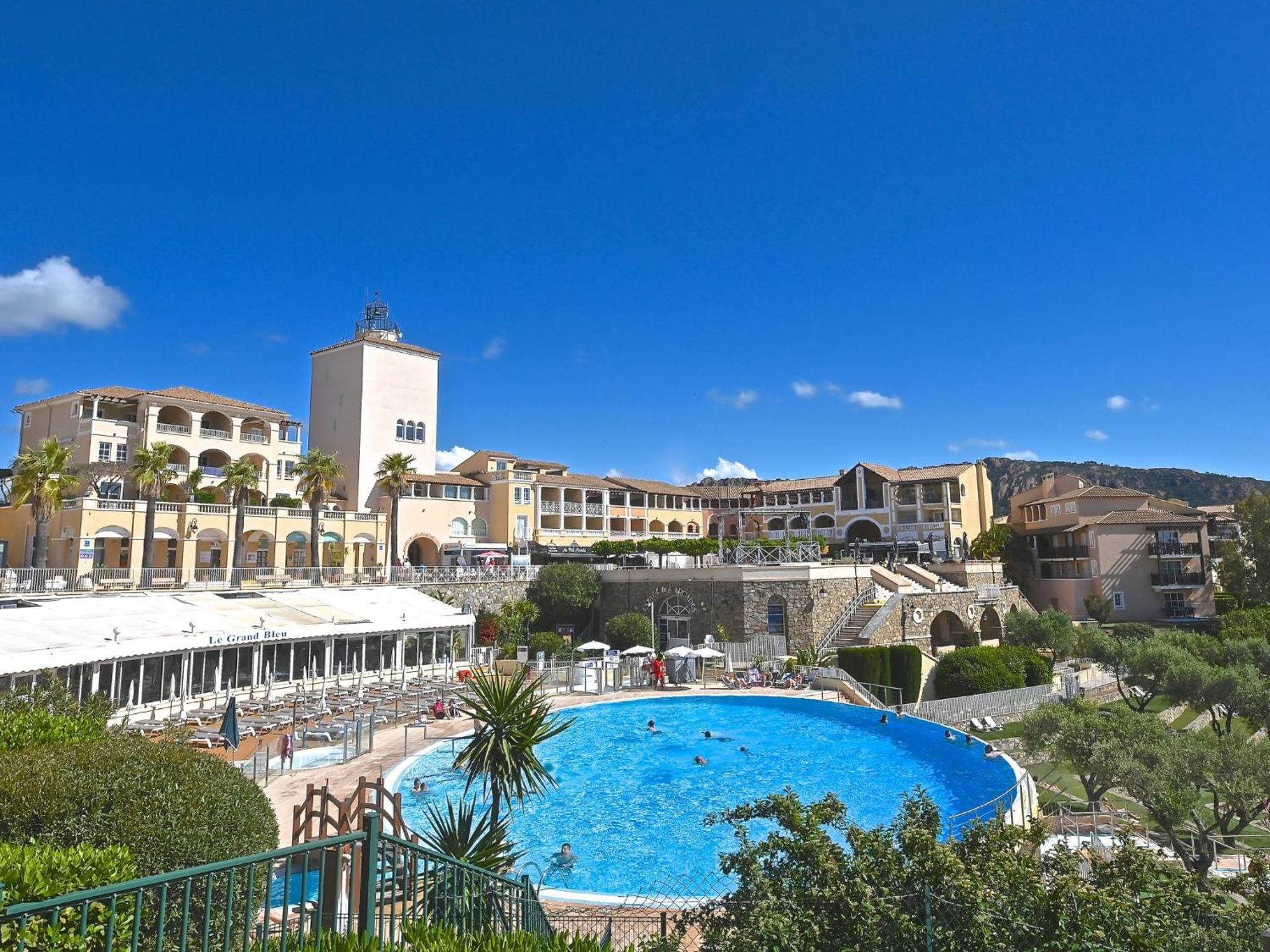 Apartment Village Cap Esterel - L'Esquinade-97 By Interhome Saint-Raphaël Εξωτερικό φωτογραφία